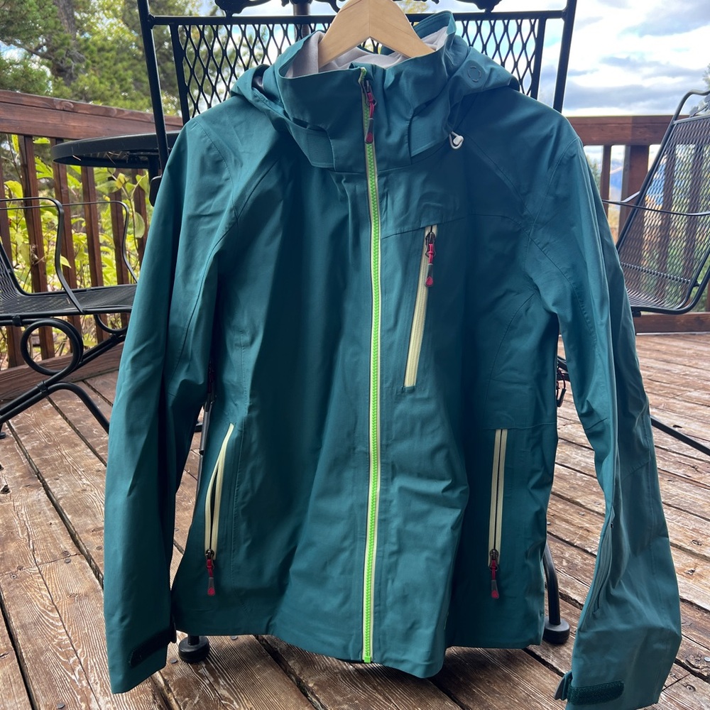 NWOT Stio Women’s Environ Jacket